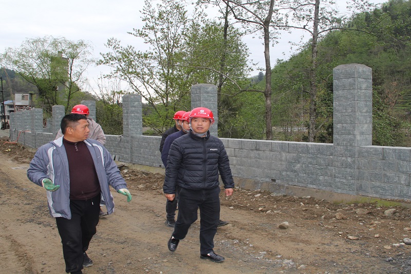 拼經(jīng)濟(jì)，比發(fā)展④┃范文偉進(jìn)行節(jié)前檢查