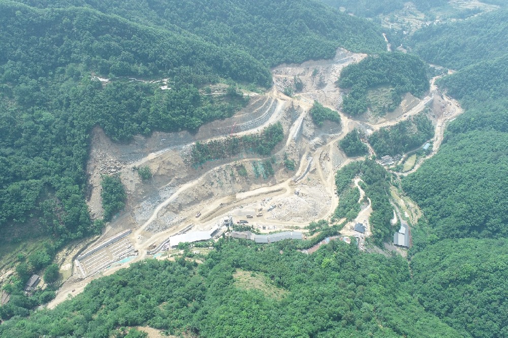 火力全開(kāi)！下月路項(xiàng)目建設(shè)駛?cè)搿翱燔?chē)道”